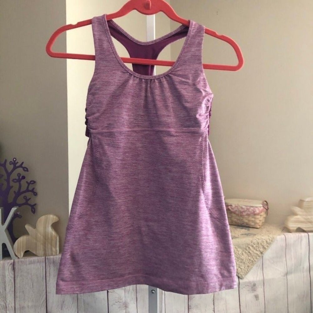 Lululemon sz 4 Tone It Heathered Purple Tank Top Built in Bra